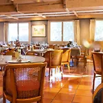 Hotel Hotel Restaurant de charme La Lozerette - Proche Florac 3*