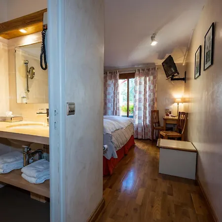 Restaurant De Charme La Lozerette - Proche Florac Ξενοδοχείο 3*